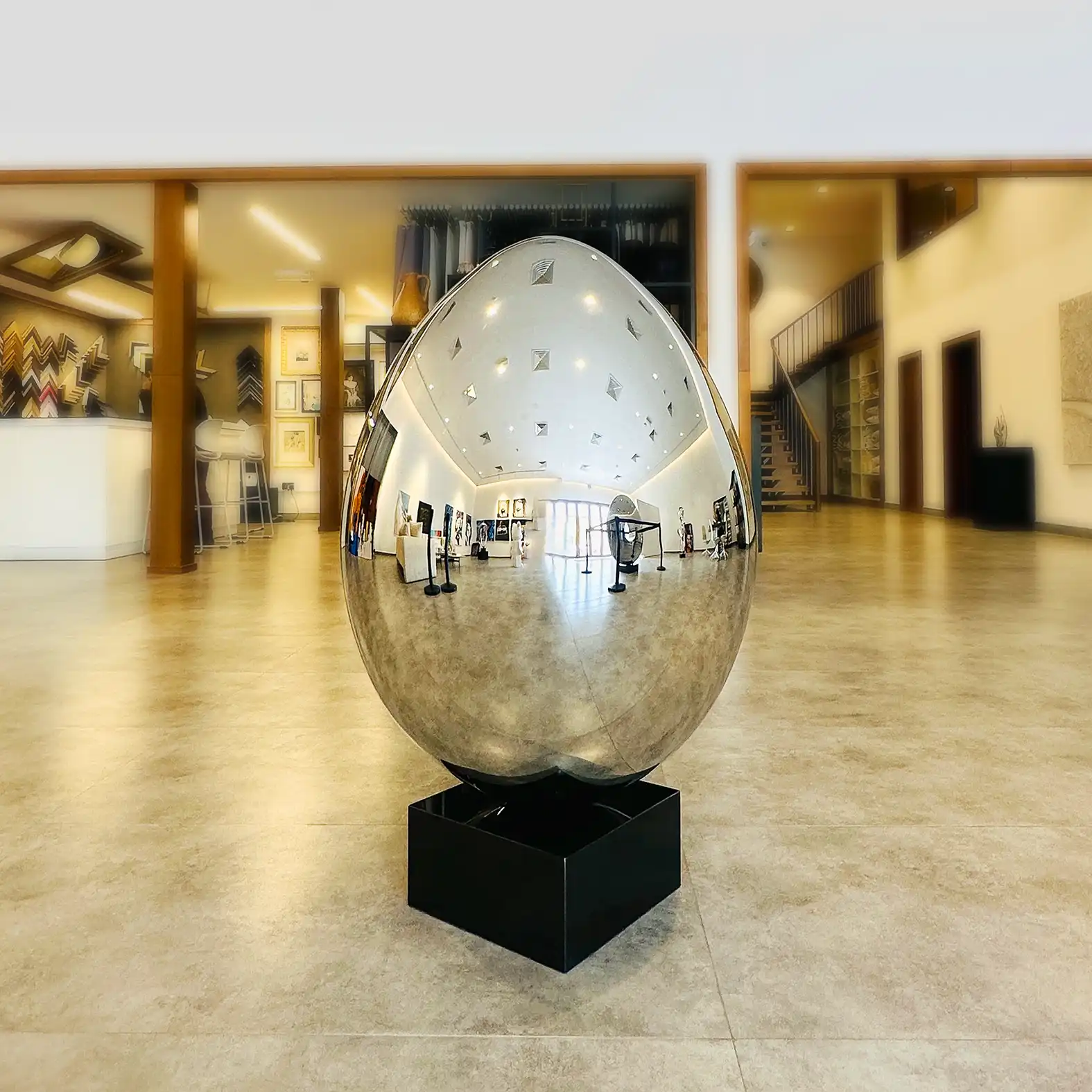 Egg shape custom stainless steel sculpture dubai