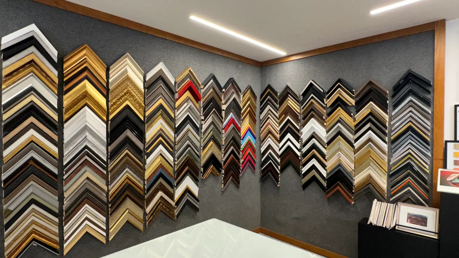 art framing shop