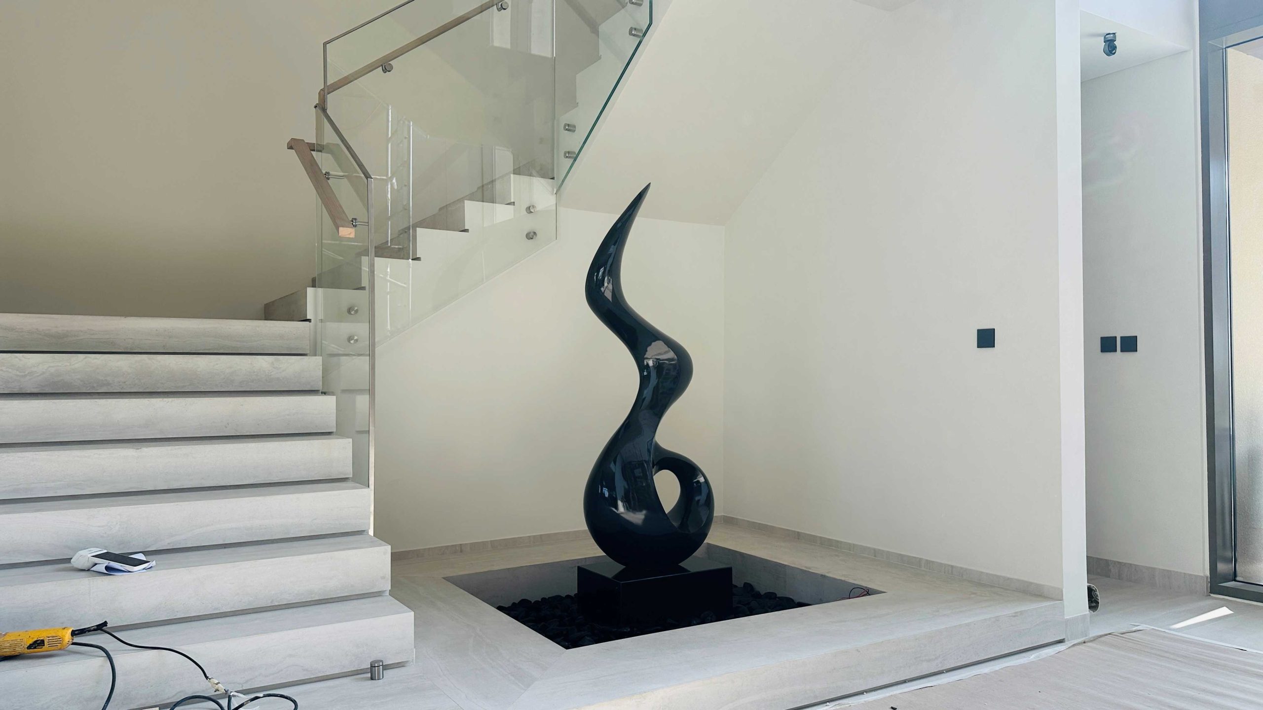 Sculpture-Design-Manufacturer-UAE