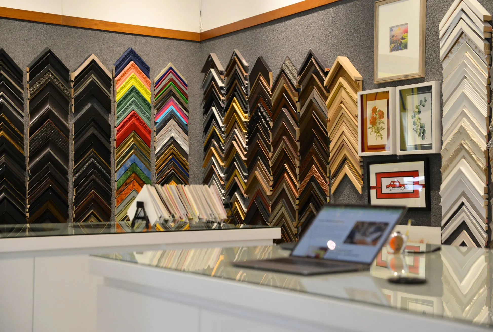 framing shop abu dhabi framing shop abu dhabi