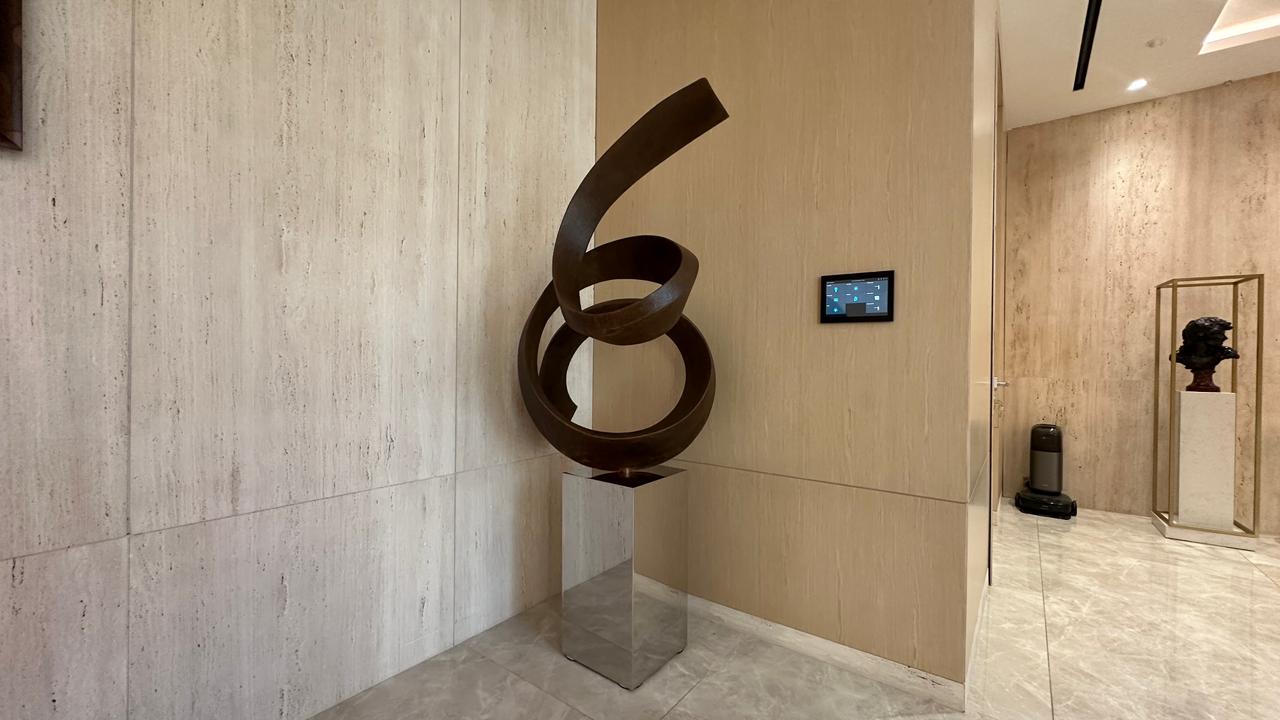 Sculpture-Art-Project-Nad-Al-Sheba-Dubai