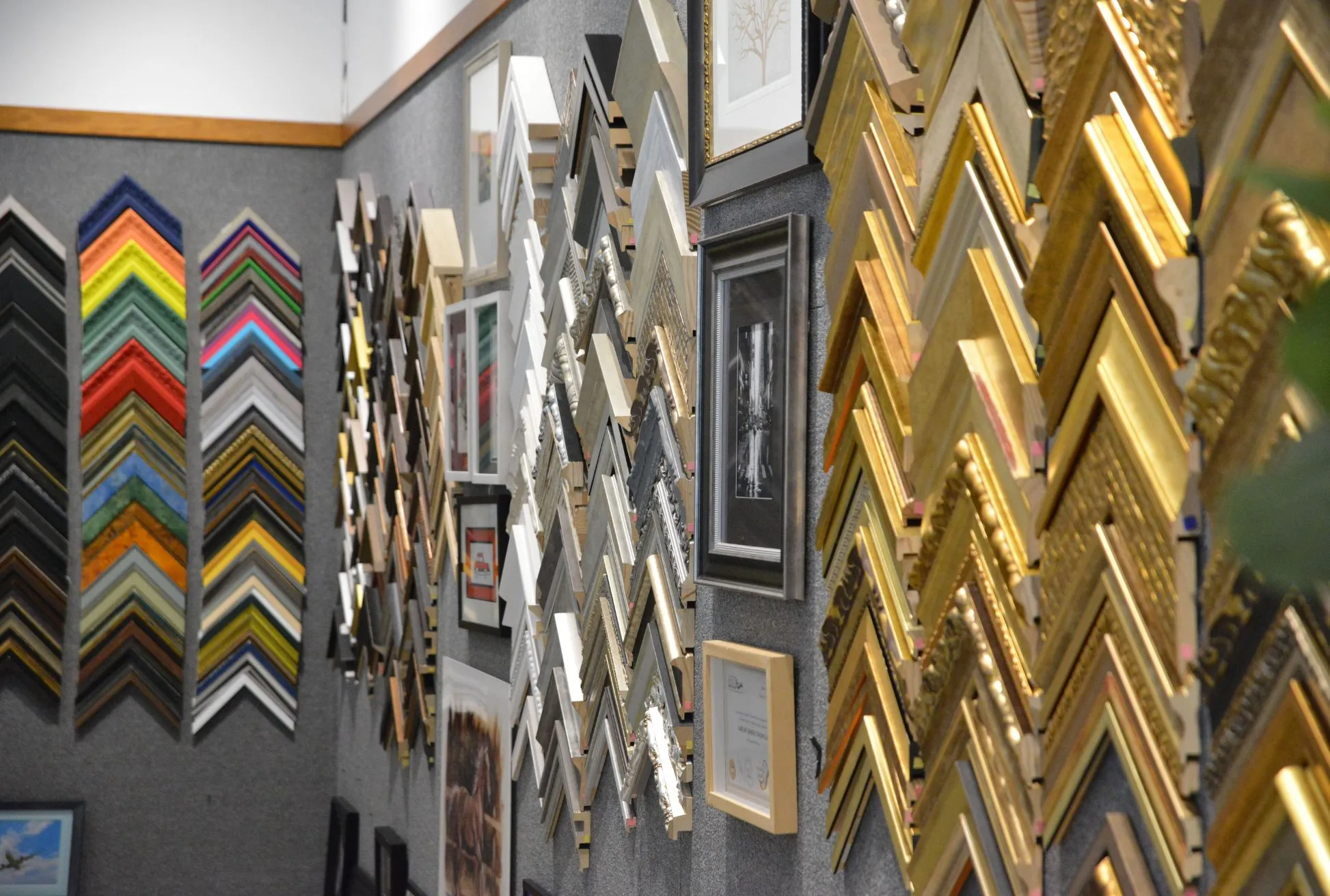 picture framing services